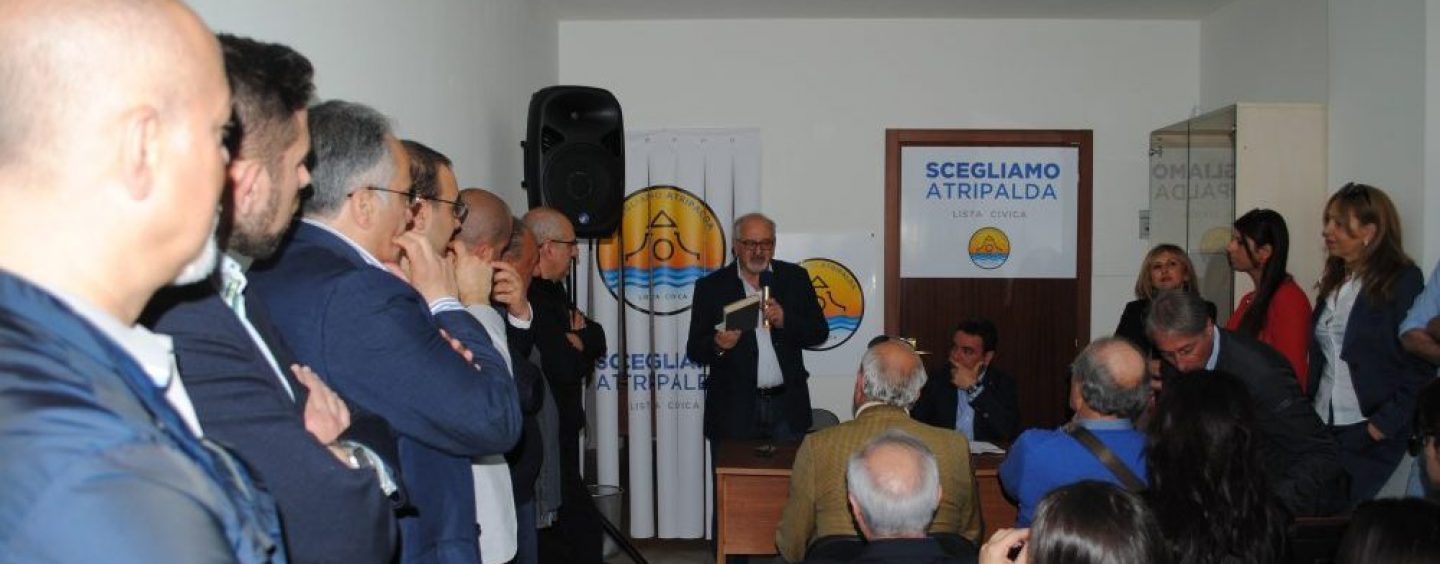 Amministrative, la lista “ScegliAmo Atripalda” si presenta alla città: ecco i candidati