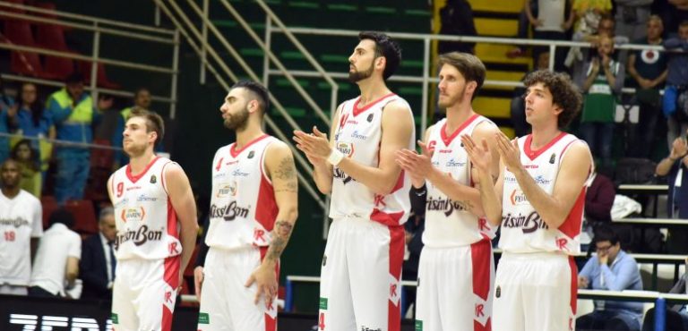 Sidigas-Reggio, Aradori infiamma la serie: “Arbitraggio molto dubbio”