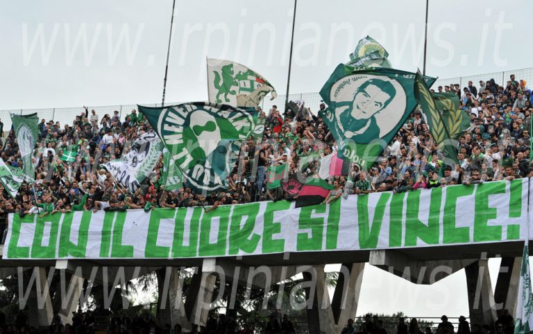 Avellino Calcio – Prove di pienone: Curva Sud verso il tutto esaurito