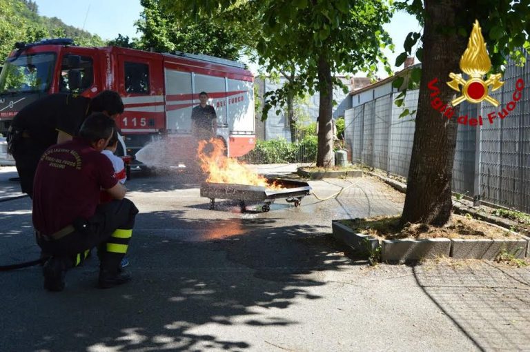 Atripalda, rogo: secondo negozio nel mirino in pochi giorni