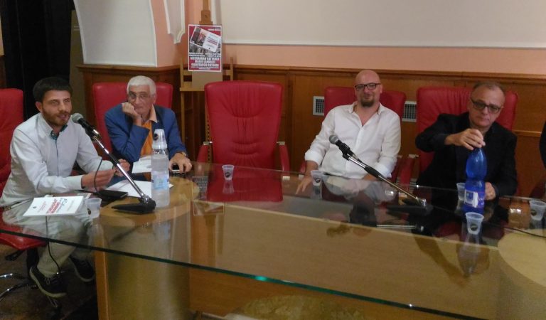 VIDEO/ Presentato il nuovo libro di Sabino Morano: viaggio “semiserio” nella politica irpina