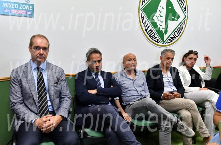 La Curva Sud chiama la politica, Petracca risponde: “Serve il contributo di tutti”