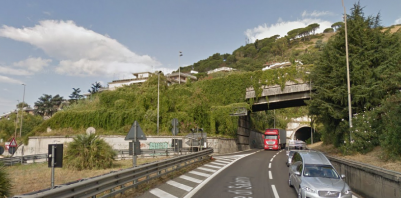 Incidente sulla Tangenziale di Salerno, ci sono feriti