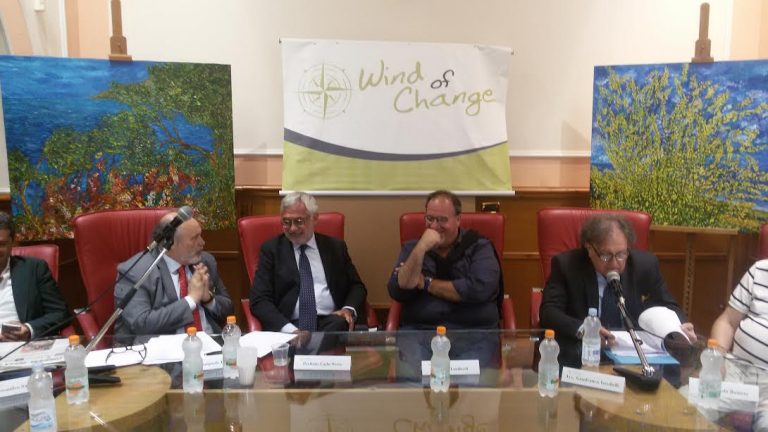 VIDEO/ Migranti, Sessa: “Ad Avellino abbiamo una struttura quasi pronta. Protesta San Potito? Non dipende da noi”