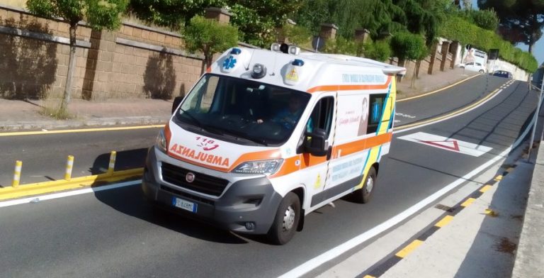 Orrore a Montefalcione: cadavere in strada