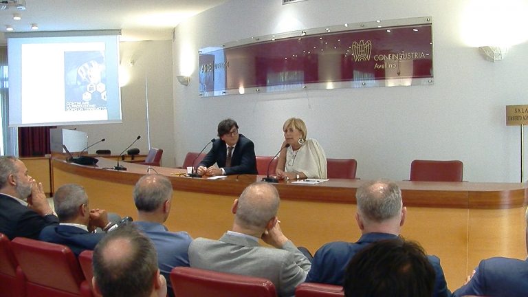 VIDEO/ Ricostruire dopo il terremoto: l’esperienza di un’imprenditrice ferrarese raccontata ad Avellino