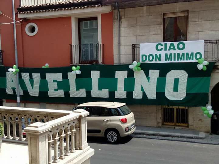 Avellino Calcio – Addio a Don Mimmo: l’ultimo saluto è da brividi