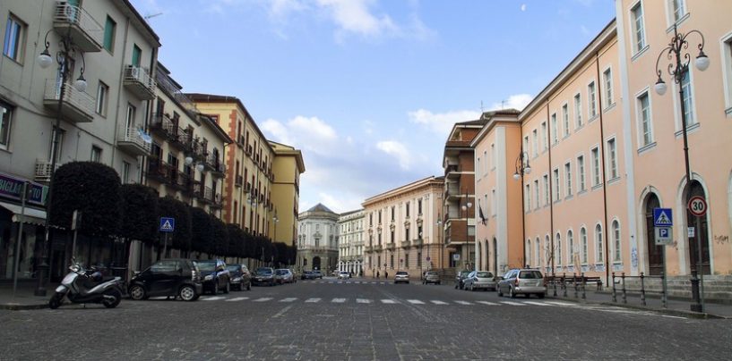 Riapre Piazza Garibaldi, un primo sospiro di sollievo per Avellino: pochi giorni per le fontane di Piazza Libertà