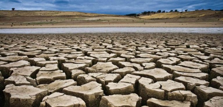 Siccità, agricoltura in ginocchio: l’Irpinia si affida alla “Danza della Pioggia”