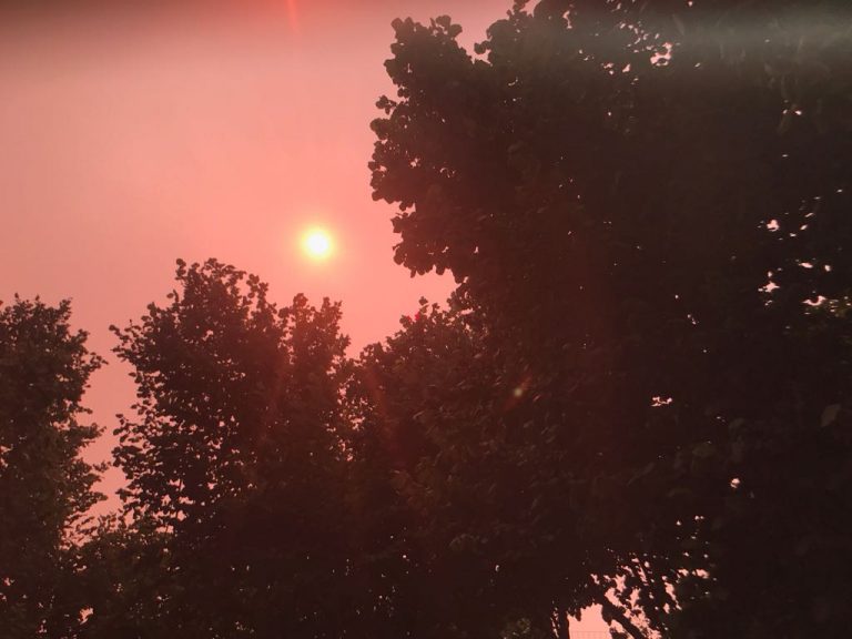 Il cielo è arancione sopra Avellino