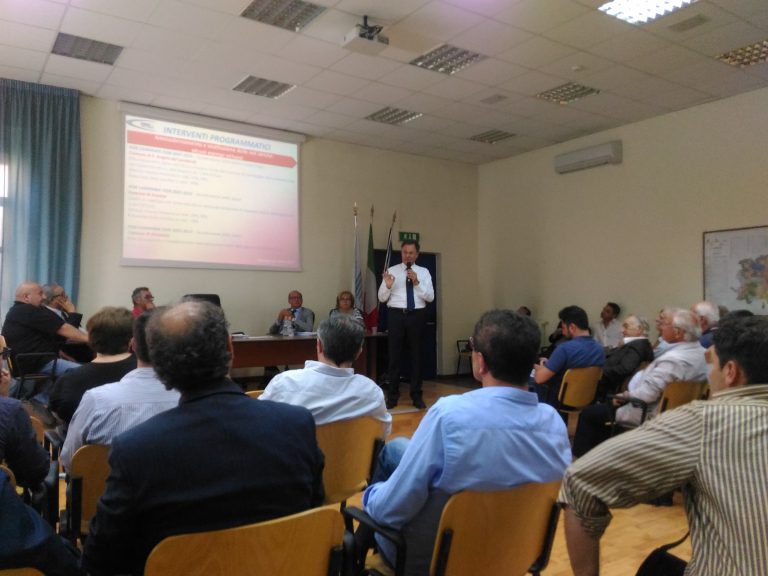 VIDEO/ Emergenza idrica, l’ACS incontra i sindaci. De Stefano: “Al momento è impossibile fare di più”