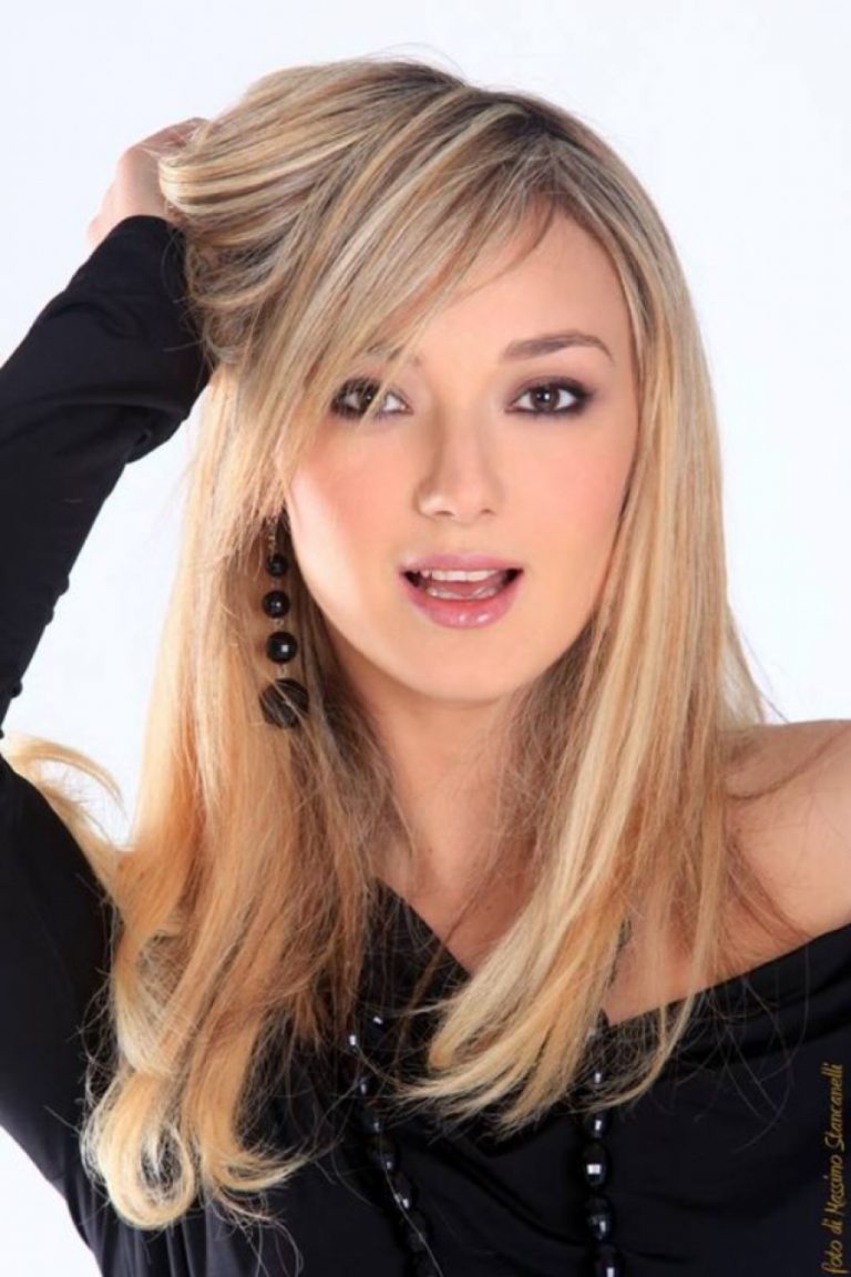 L’attrice Roberta Scardola protagonista della tappa di Miss Mondo a Pontelandolfo