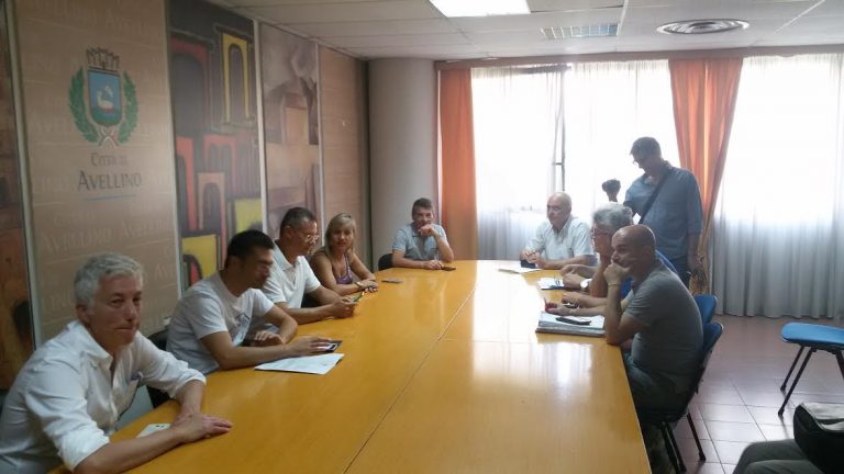Piscina Comunale, Valentino conferma la linea dura: “Riapriremo solo quando avremo la documentazione richiesta”