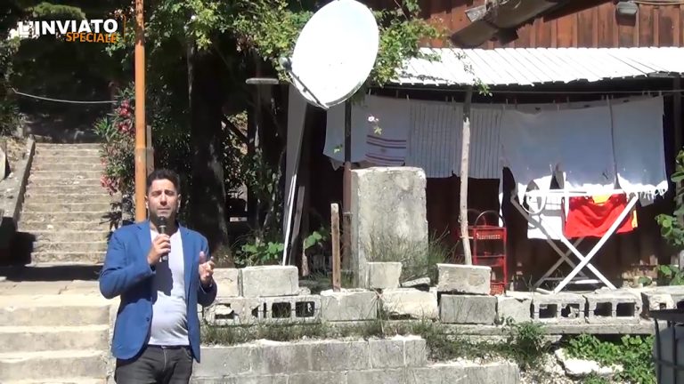 VIDEO/ L’inviato Speciale: famiglie irpine vivono ancora nei prefabbricati dal 1980