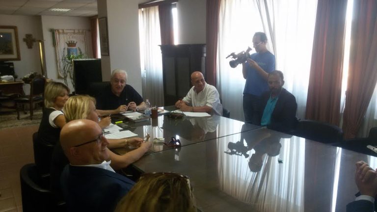 Riunione di maggioranza in Comune, Iannaccone: “Confermiamo l’uscita dall’Asi”