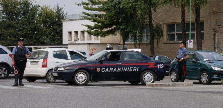 Parcheggiatori abusivi a Benevento, in cinque nei guai