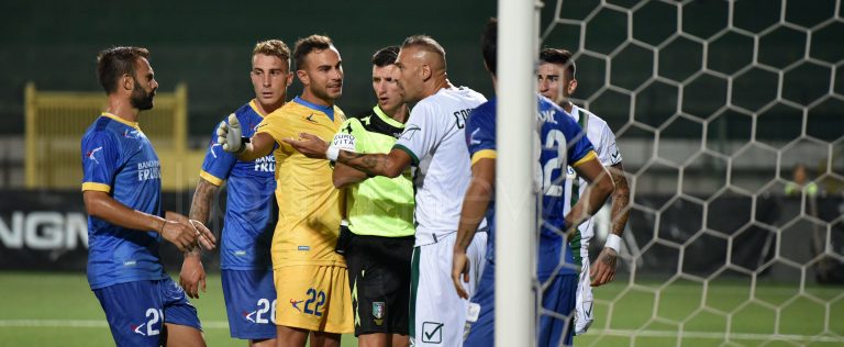 Brescia-Avellino, fischia Balice al “Rigamonti”