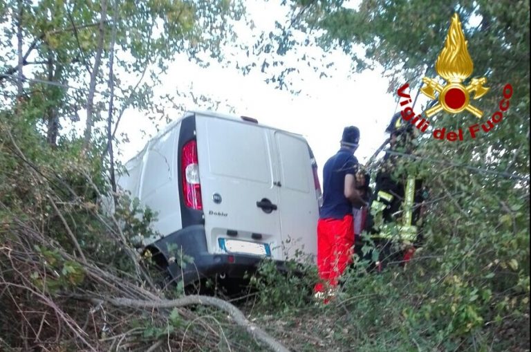 Tragica Domenica a Sturno, perde la vita in un incidente stradale