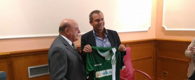 Avellino Calcio – Taccone, omaggio biancoverde al sindaco De Magistris