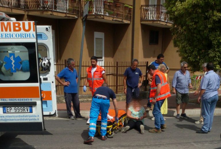Paura ad Atripalda: donna investita a Piazza Orte