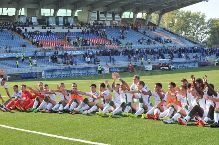 Novara-Avellino 1-2, la fotogallery di Irpinianews
