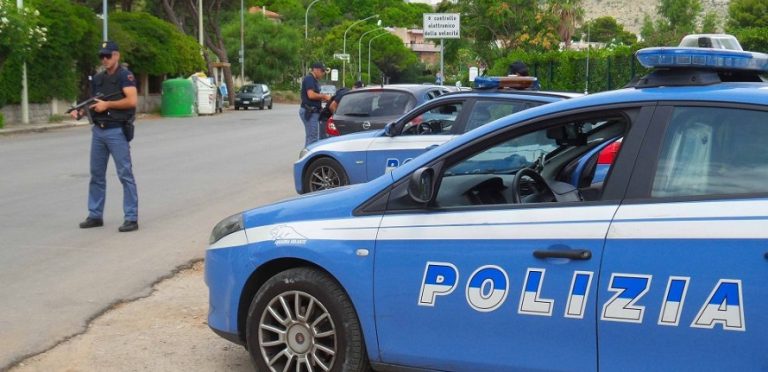 Misure antiterrorismo, intensificati i controlli: anche un pakistano nei guai