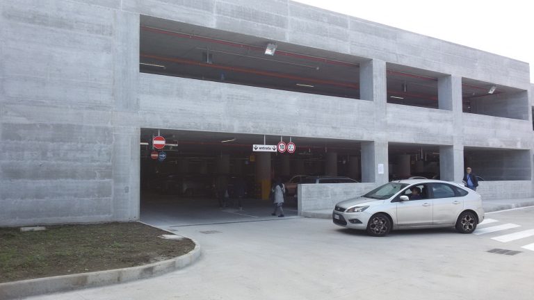 VIDEO e FOTO/ Moscati, nuovo parcheggio aperto al pubblico: il primo mese sarà gratuito