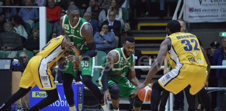 E’ biancoverde il cielo su Torino