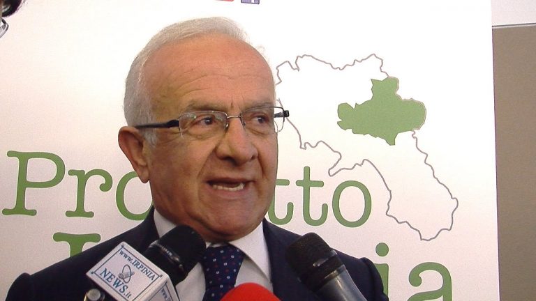 Il consiglio provinciale intitola sala di Palazzo Caracciolo a Pietro Foglia