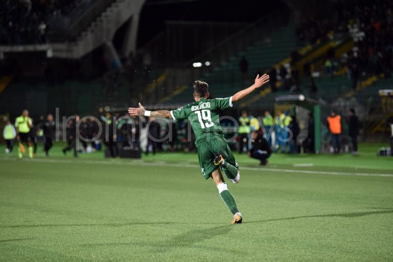 Avellino-Pro Vercelli 1-0, Asencio: “Ho gioito con la rabbia in corpo”