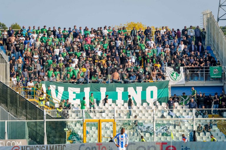 Venezia-Avellino, massiccia presenza di tifosi irpini in laguna