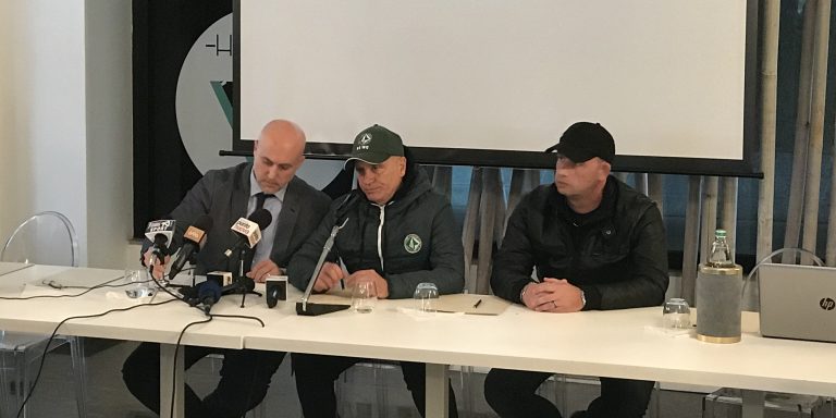 VIDEO/ Curva Sud a muso duro: “Taccone, Ferullo non lo vogliamo e ti contestiamo ancora”