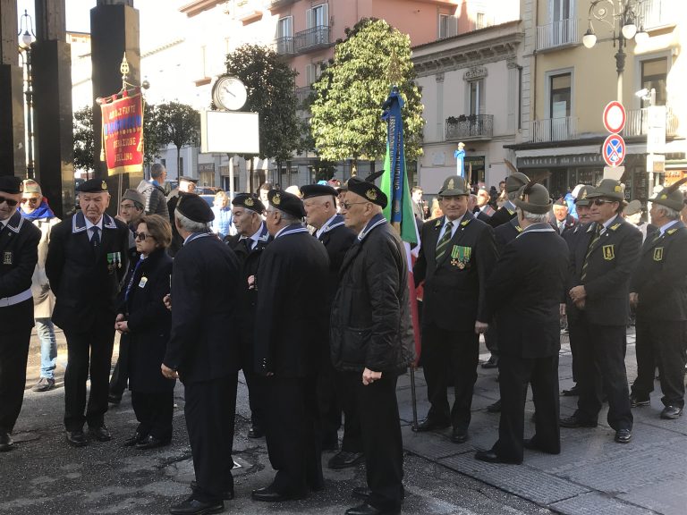 Commemorazione dei caduti e giornata delle forze armate, celebrazioni in città