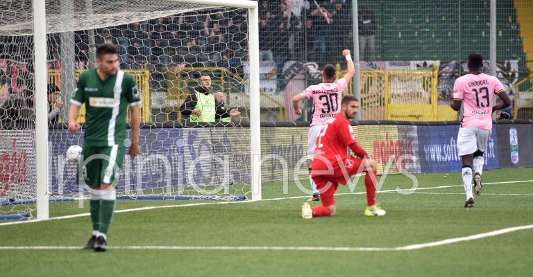 Palermo autoritario: l’Avellino si inchina. Rivivi il live