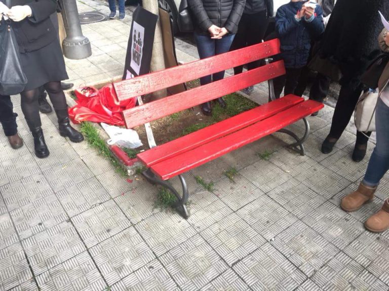 Panchine rosse ad Avellino, Foti: “Celebriamo il rispetto”