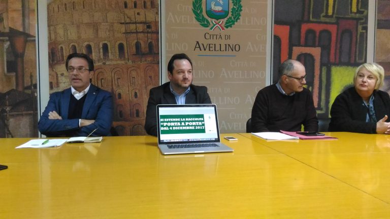 Porta a porta al via dal 4 dicembre. Comune e IrpiniAmbiente: “Cittadini facciano la loro parte”