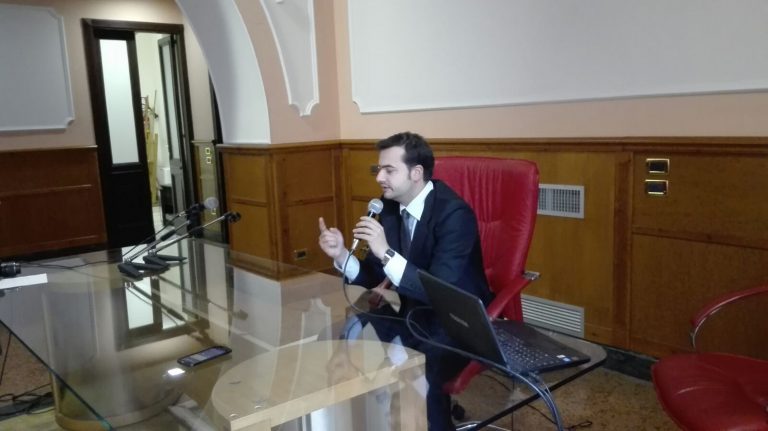 Taritour e scuola, Sibilia: “Mancini? Un terremoto senza il terremoto. Sapremo la verità”