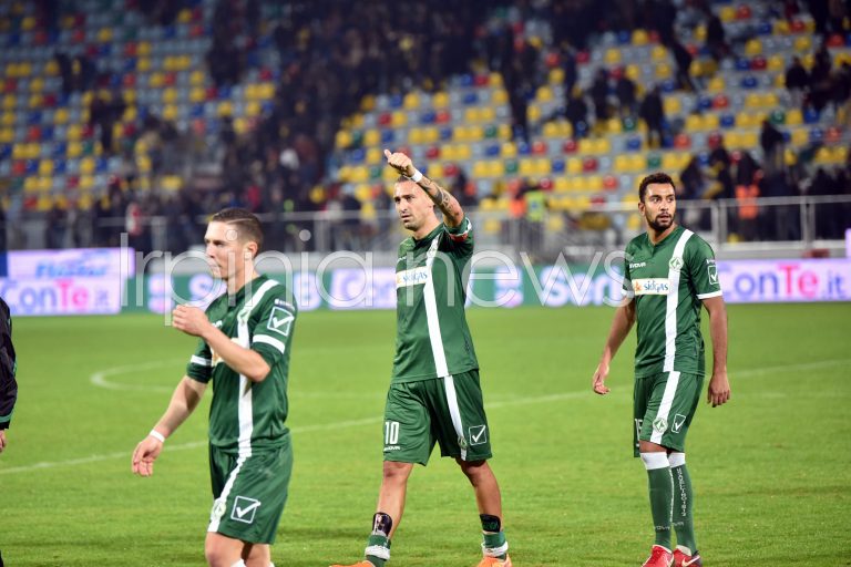Avellino alla riscossa con Castaldo: che carattere a Frosinone. Rivivi il live