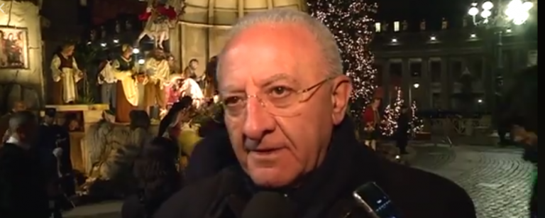 Presepe in Vaticano, De Luca esalta Bergoglio: “Incontro con un grande Pontefice”