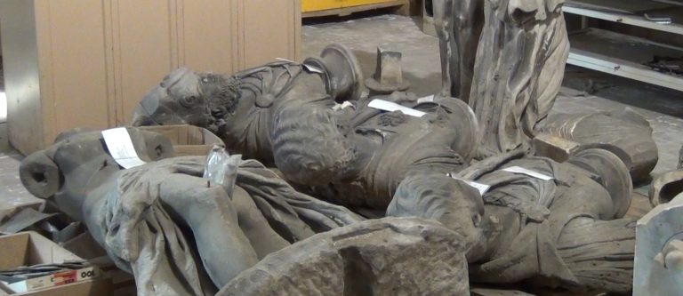 VIDEO/ L’inviato Speciale – Dogana di Avellino: ecco le statue “parcheggiate”
