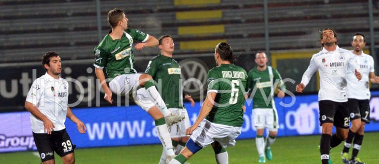 Avellino Calcio – Novellino fa le prove anti-Cesena: dubbio in difesa
