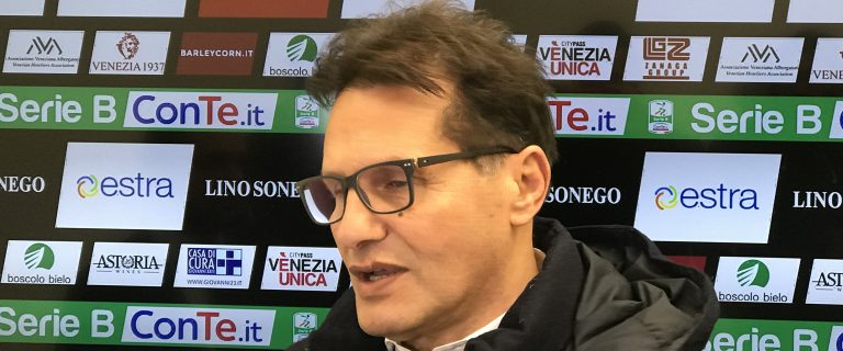 Venezia-Avellino 3-1. Novellino amaro ma rilancia: “Reazione nella ripresa”