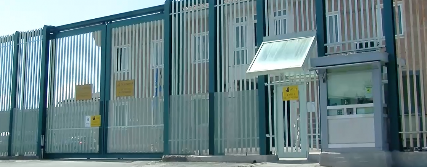 Dalle celle di Alta Sicurezza del carcere di Avellino ai social: in rete video dei detenuti