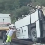 strage bus a 16