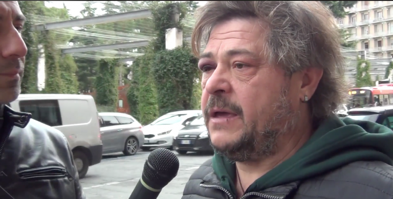 VIDEO/ La denuncia di Tony Della Pia: “Io picchiato per errore dalle forze dell’ordine”