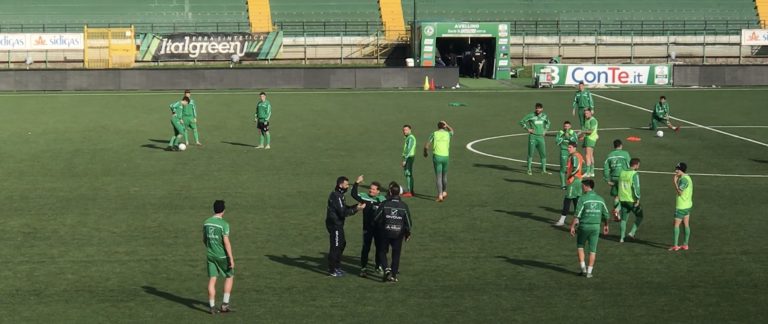 VIDEO/ Avellino, tensione all’allenamento: saltano i nervi a Novellino