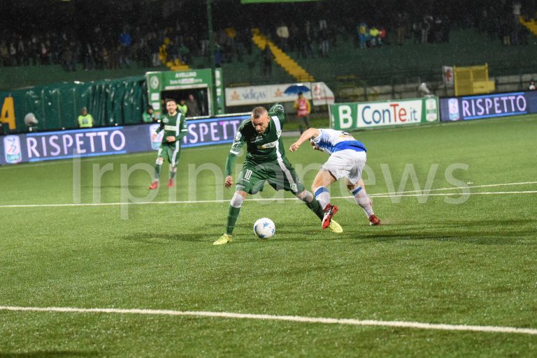 Avellino-Pescara 2-2, la fotogallery