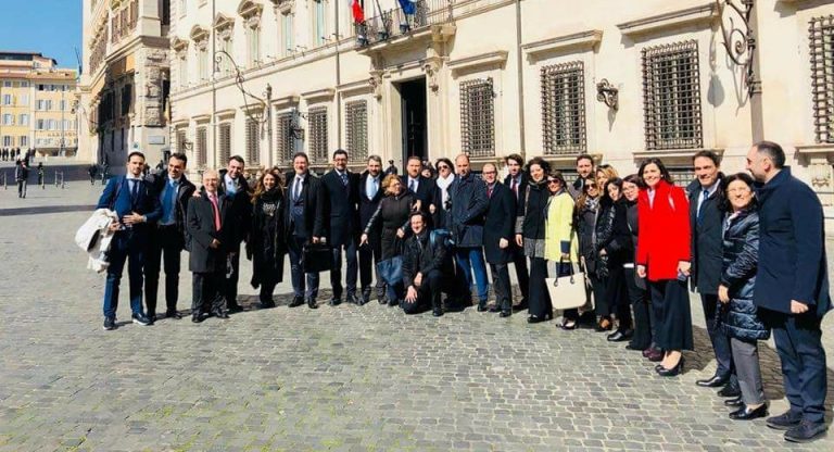 VIDEO-FOTO/ Camere, primo voto per Gubitosa e gli altri parlamentari irpini