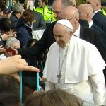 papa francesco folla