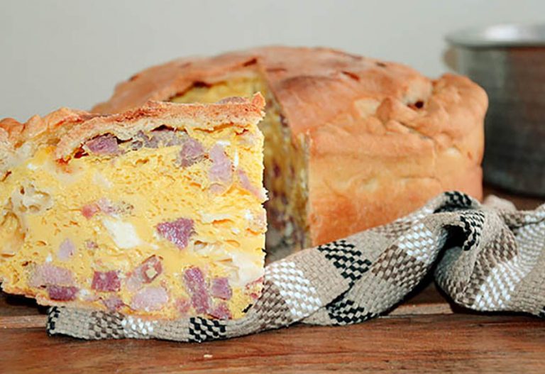 Pizza Chiena, la regina rustica della Pasqua irpina